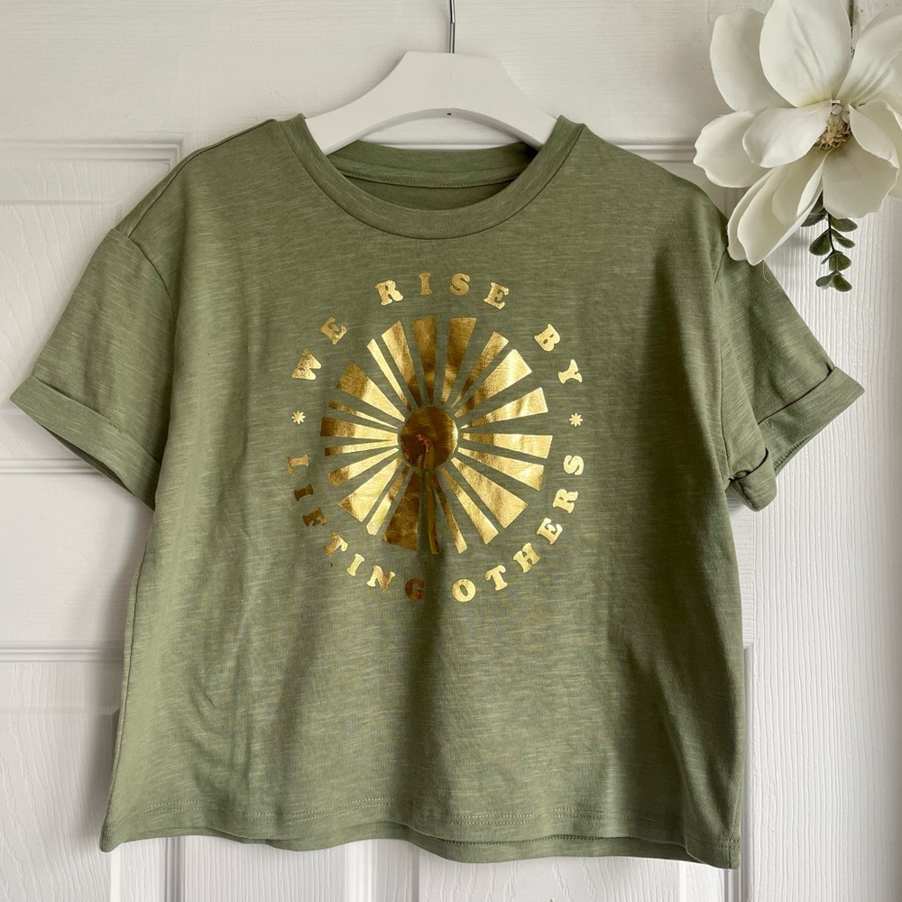 🎉HP🎉Epic Threads Graphic Tee